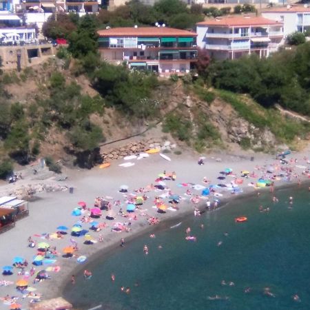 Apartament Ca La Nuri Pis 4 Vistas Al Mar Llança Zewnętrze zdjęcie